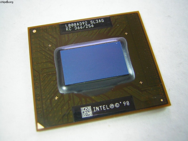 Intel Pentium II Mobile KC 366/256 SL3AG