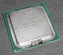 Intel Pentium 4 651 3.4G/800MHz/2M/775 HH80552PG0962M QQH0 ES