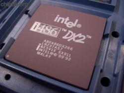 Intel A80486DX2-66 SX911 white print