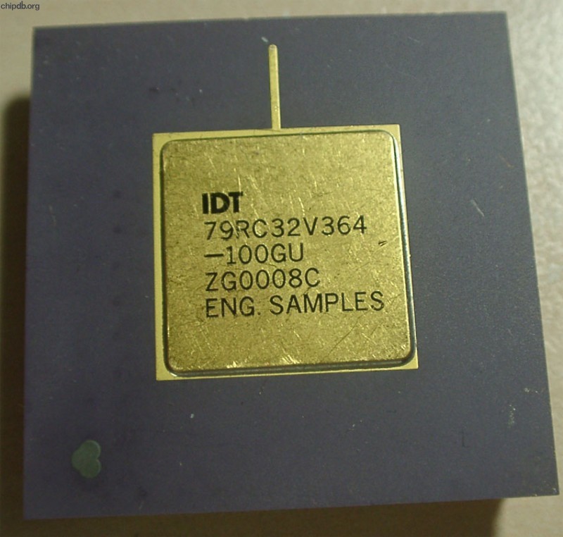 IDT 79RC32V364-100GU