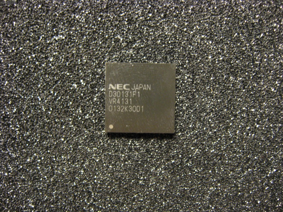 Nec D30131F1  VR4131 MIPS R4000