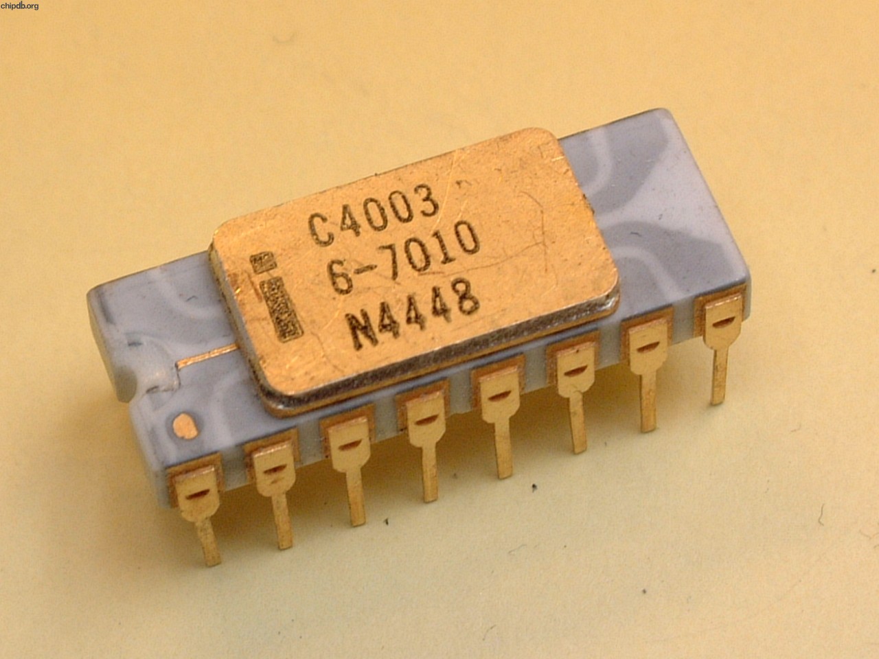 Intel C4003 gray stripes