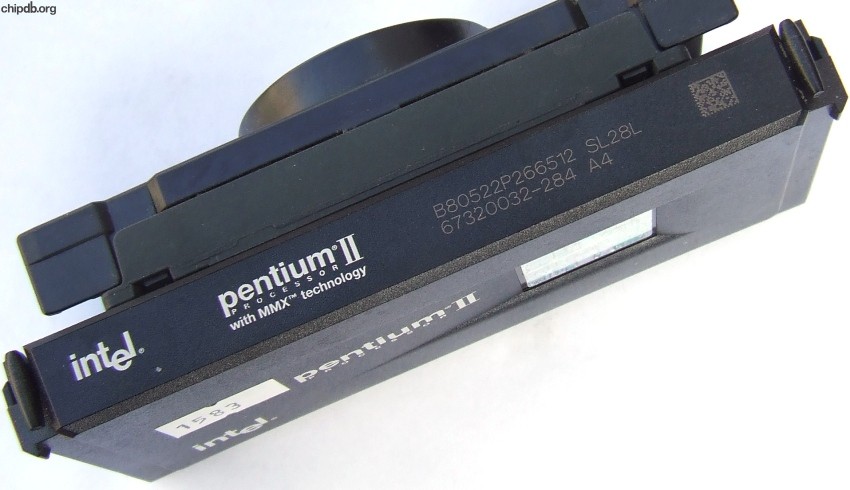 Intel Pentium II B80522P266512 SL28L A4 (USA)
