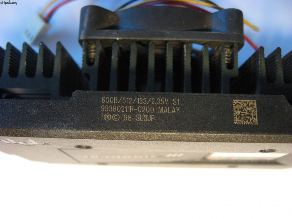 Intel Pentium III 600B/512/133/2.05V SL3JP