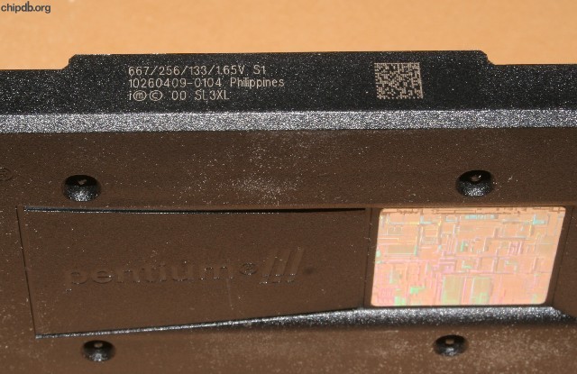 Intel Pentium III 667/256/133/1.65V SL3XL