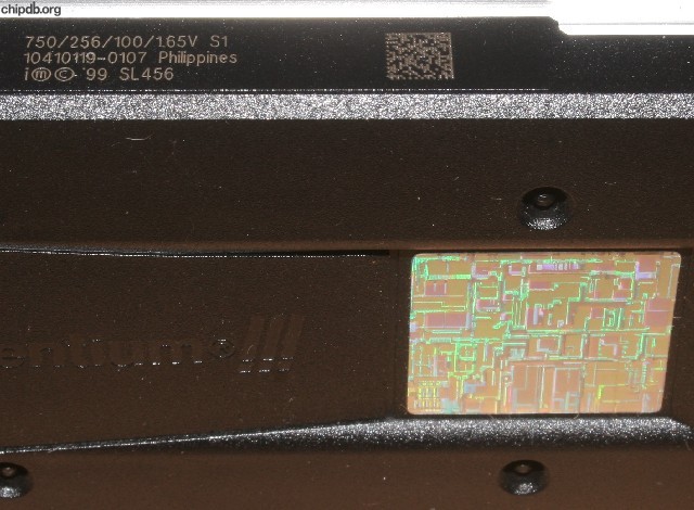 Intel Pentium III 750/256/100 SL456