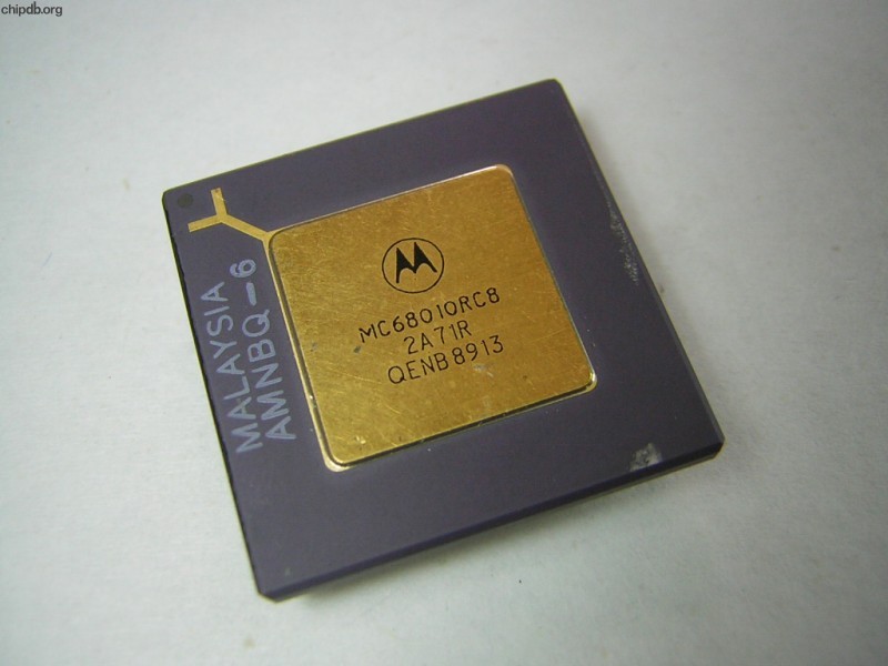 Motorola MC68010RC8 three rows text