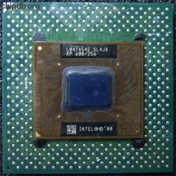 Intel Pentium III Mobile KP 600/256 SL4JX