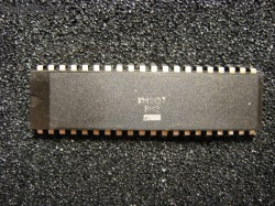 КМ1807ВМ2