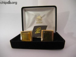Intel cuff links with Pentium 60 dies