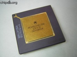 Motorola MC68030RC25B three rows text