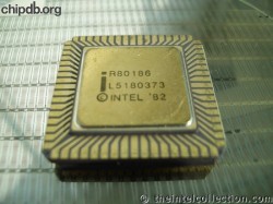 Intel R80186 print on gold 82
